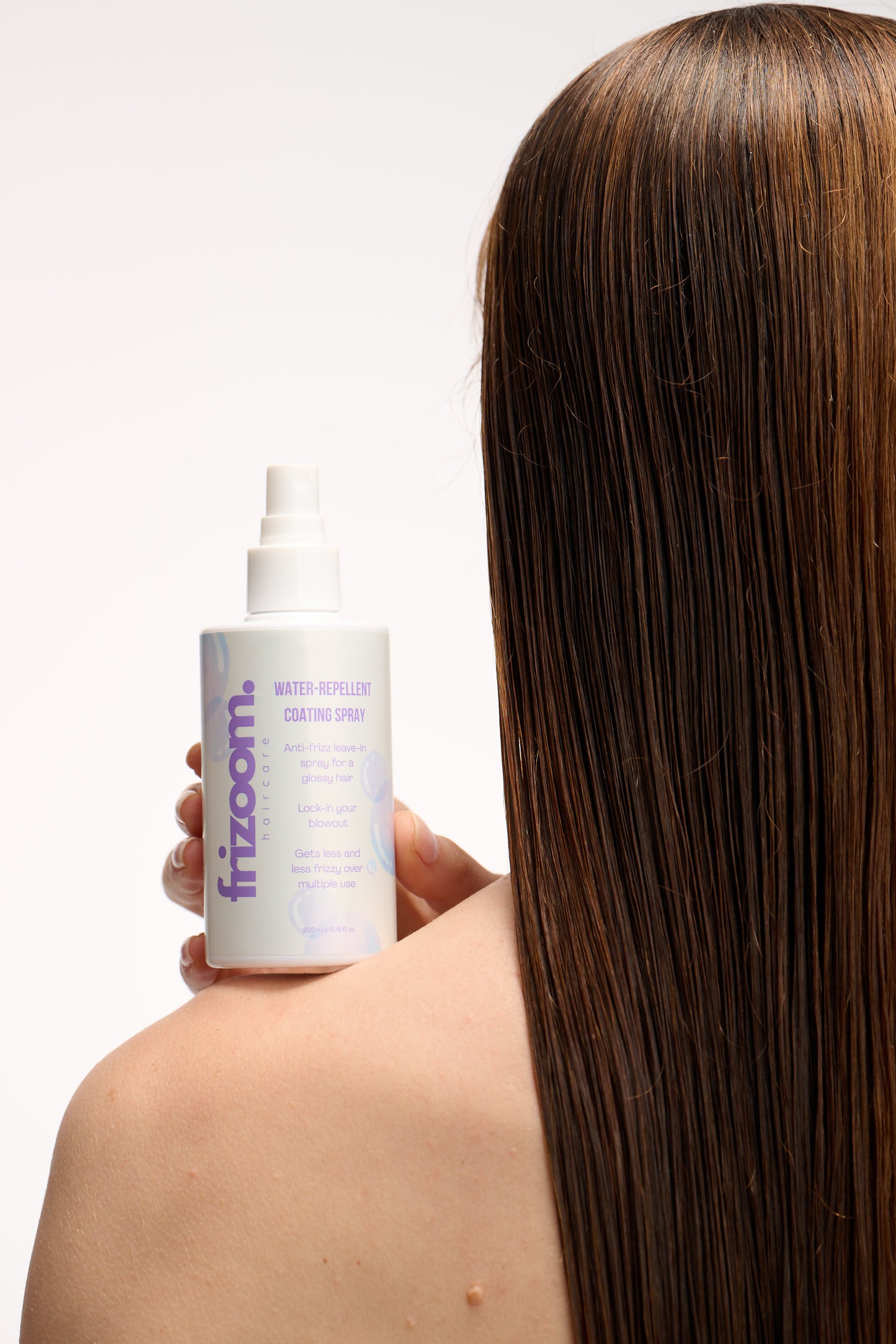 Su İtici Kalkan Özellikli Fön Öncesi Düzleştirici Saç Spreyi (Water-Repellent Coating)