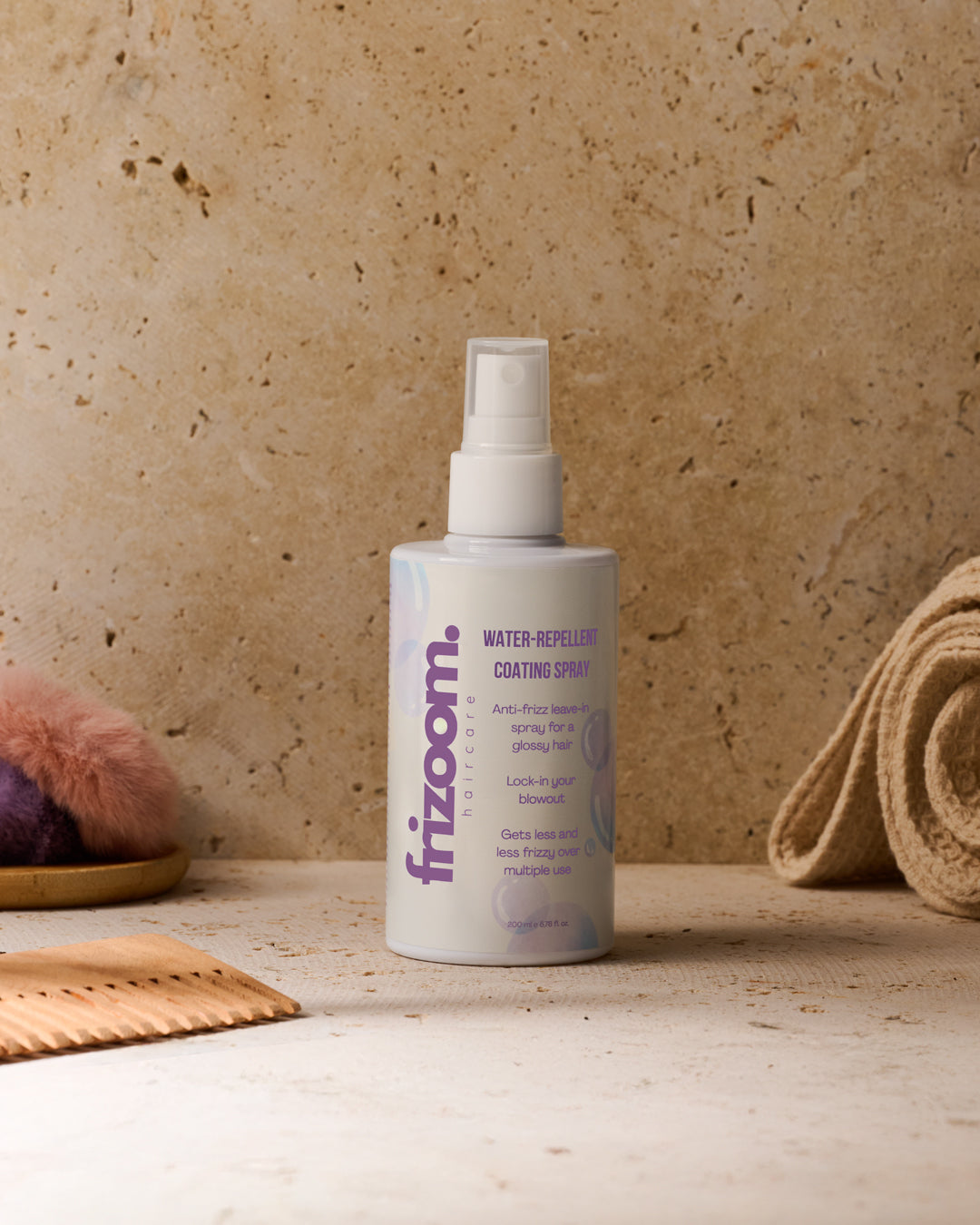 Su İtici Kalkan Özellikli Fön Öncesi Düzleştirici Saç Spreyi (Water-Repellent Coating)