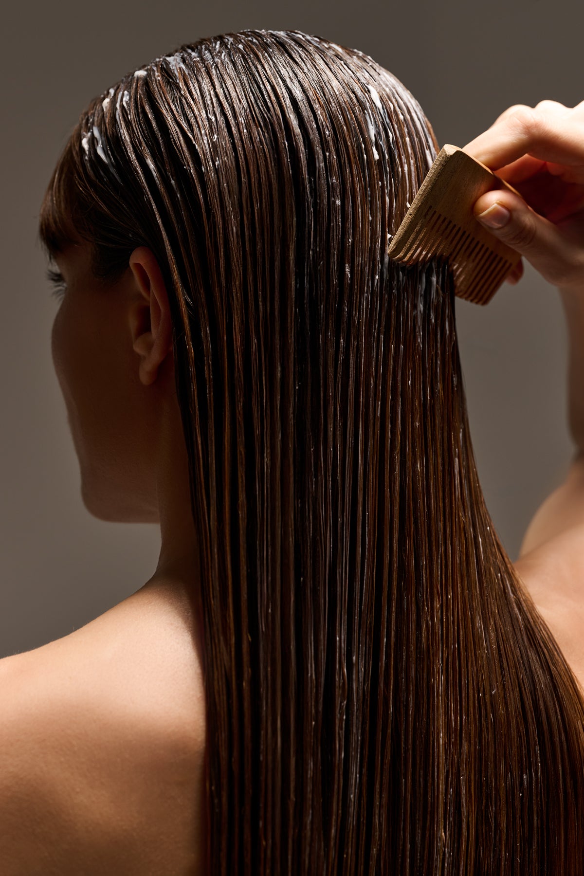 Avantajlı 2’li Set – Elektrikleme Karşıtı Parlaklık Veren Şampuan (Smoothing Shampoo) ve Saç Kremi (Tame & Glaze Conditioner)